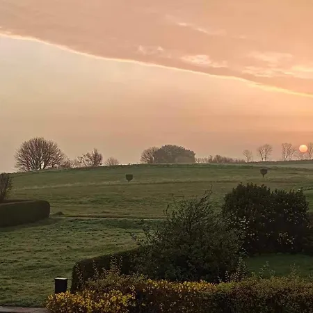 Ved Og Lystbadhavn - Aero 別荘 *