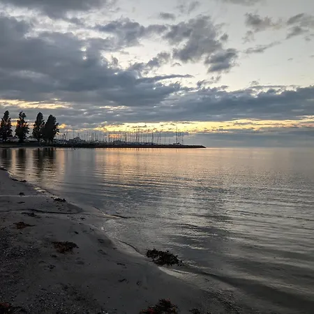 Ved Og Lystbadhavn - Aero *